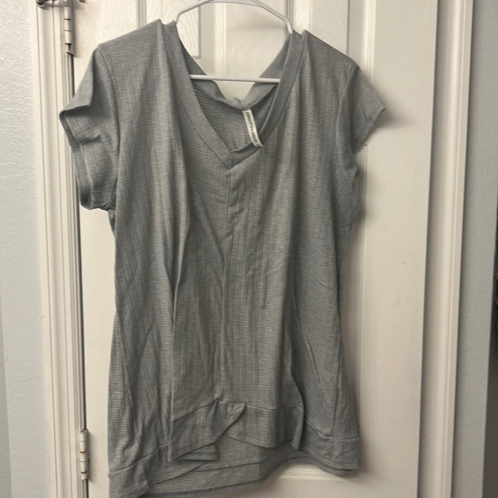 Gray top